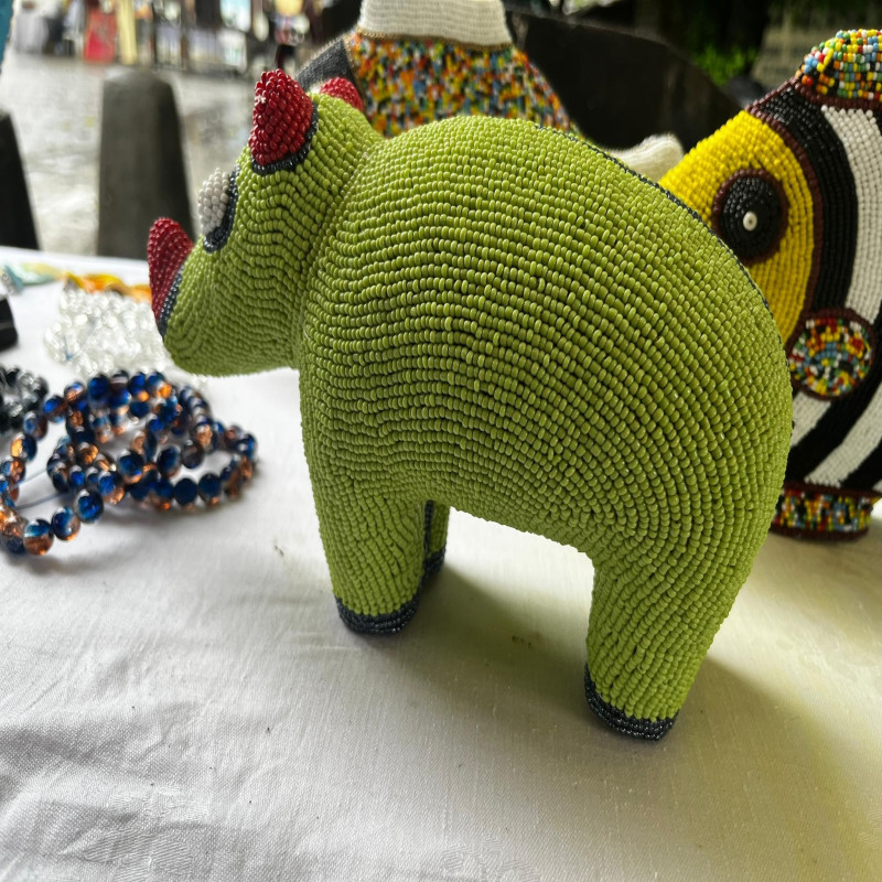 Éléphant en perles