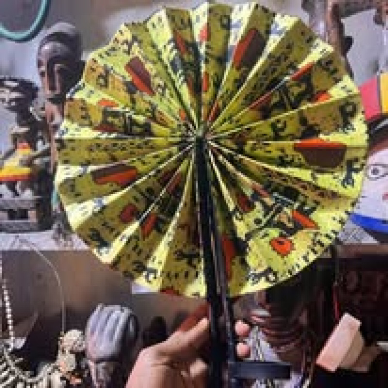 Éventails africains jaune