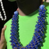 Collier de perles bleu